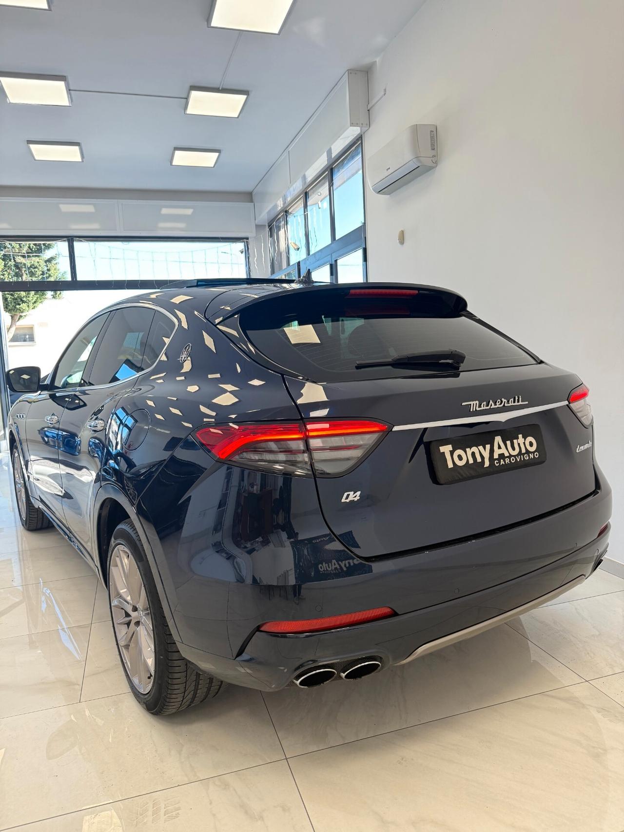 Maserati Levante 3.0 V6 Granlusso 250cv auto TETTO APRIBILE,APPLE CARPLAY,TELECAMERA,NAVIGATORE,PELLE