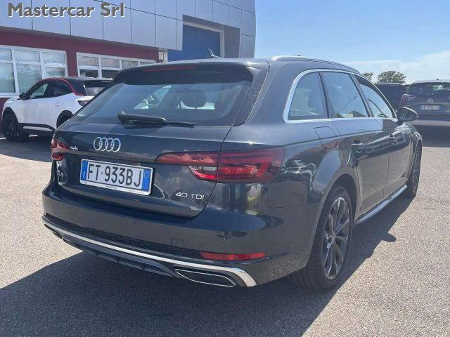 AUDI A4 Avant 2.0 tdi S line edition 190cv - targa FT933BJ