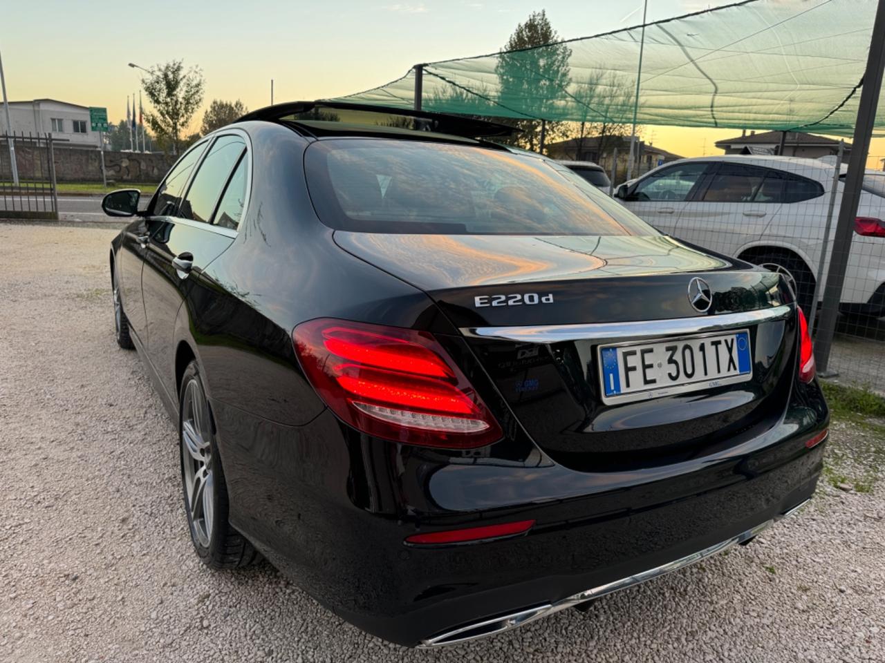 Mercedes-benz E 220 E 220 d Auto Premium Plus AMG Navi Tetto Burmester Full Top