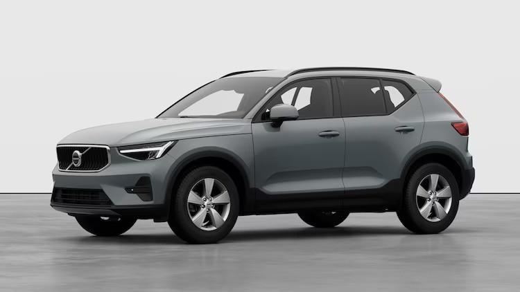 VOLVO XC40 ESSENTIAL B3 AUTO PREZZO PROMO FINO A FINE MESE