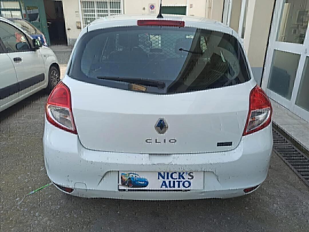Renault Clio Van-2014