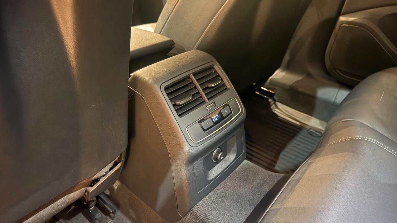 AUDI A4 AVANT S TRONIC SLINE - 2022