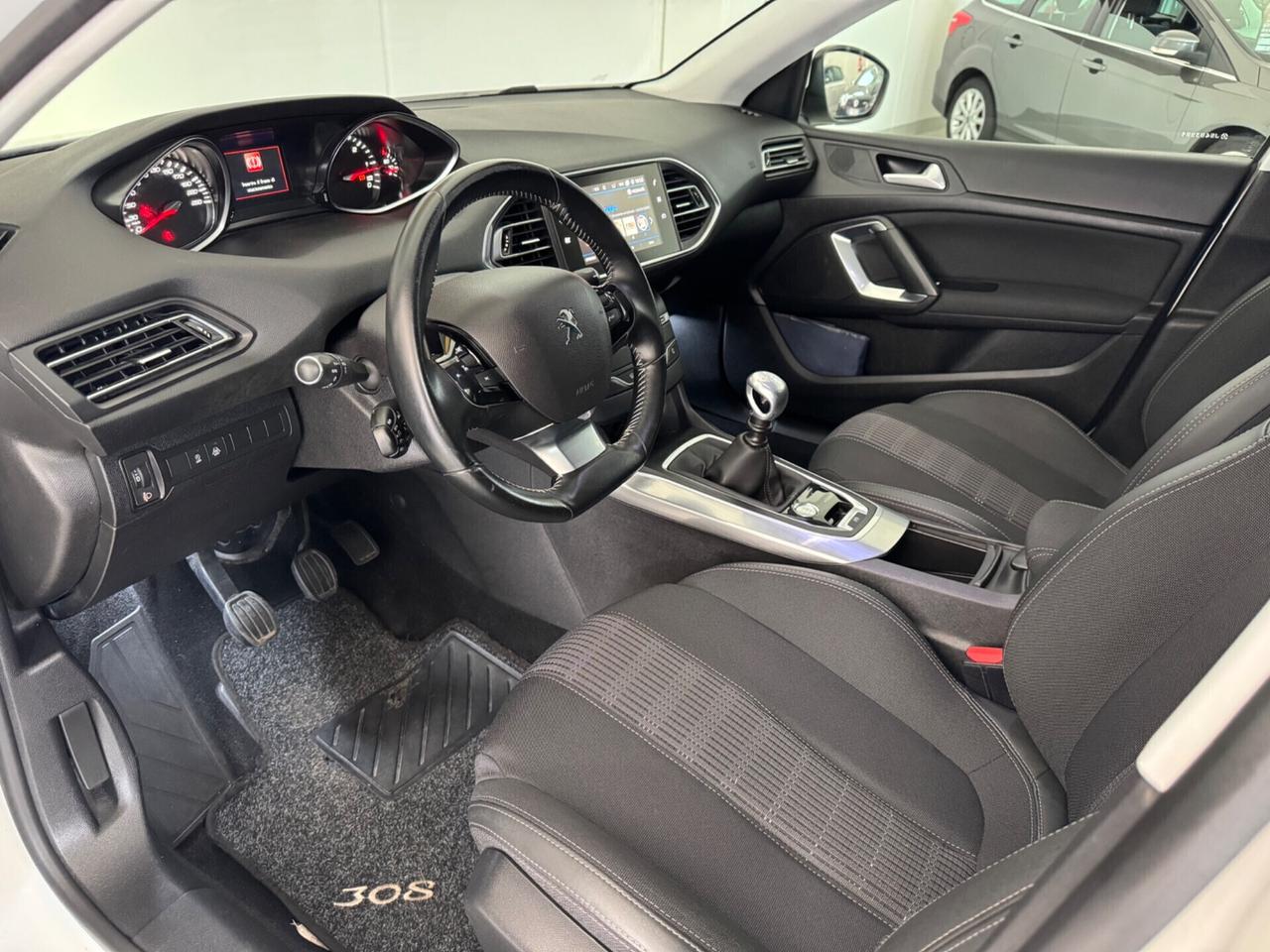 Peugeot 308 BlueHDi 130 S&S Allure