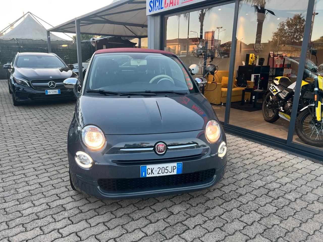 Fiat 500 C 1.0 Hybrid Dolcevita Special Edition