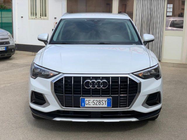 AUDI Q3 35 TDI quattro S tronic Business Advanced