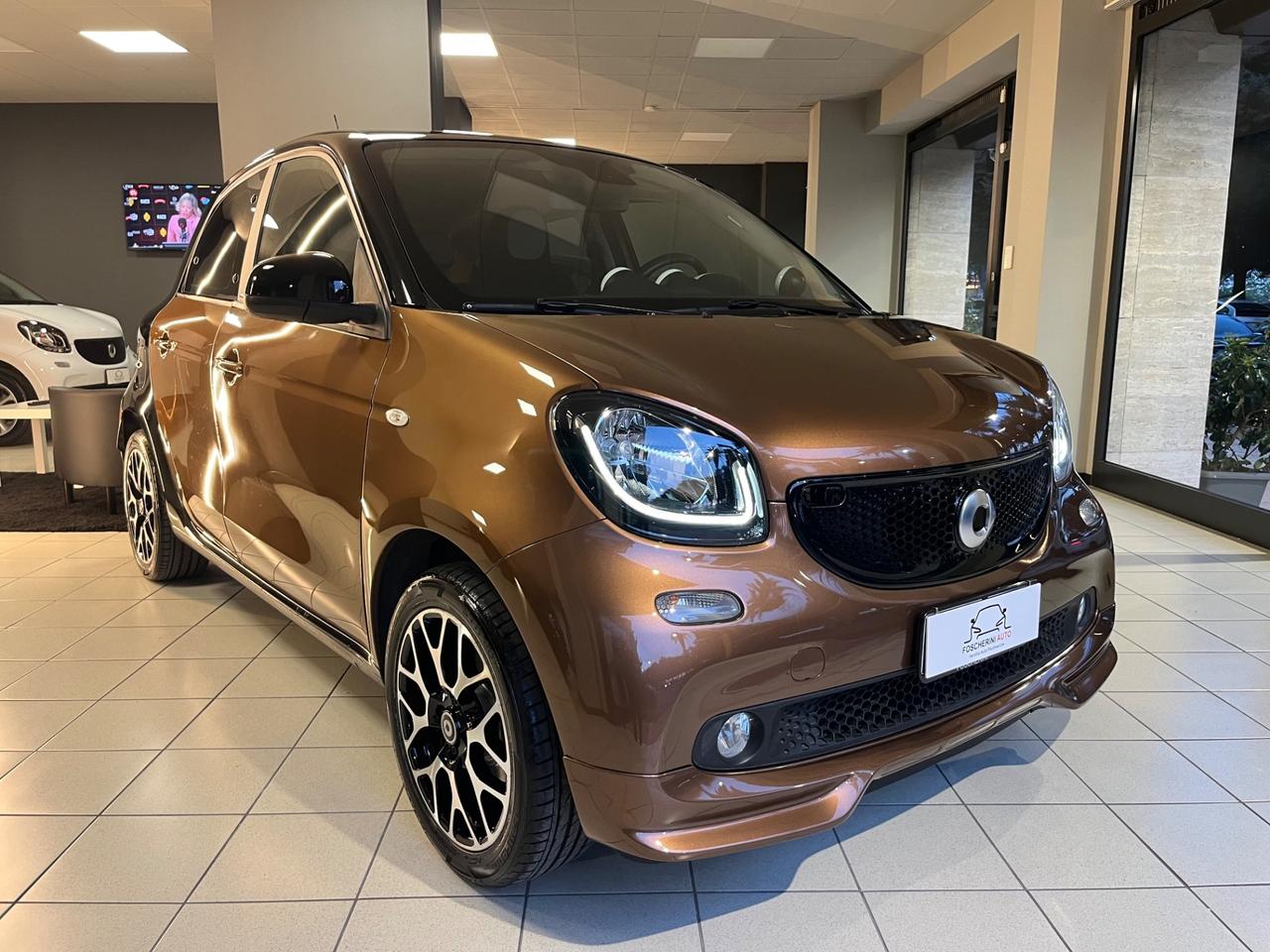 Smart ForFour 90 0.9 Turbo All. Brabus