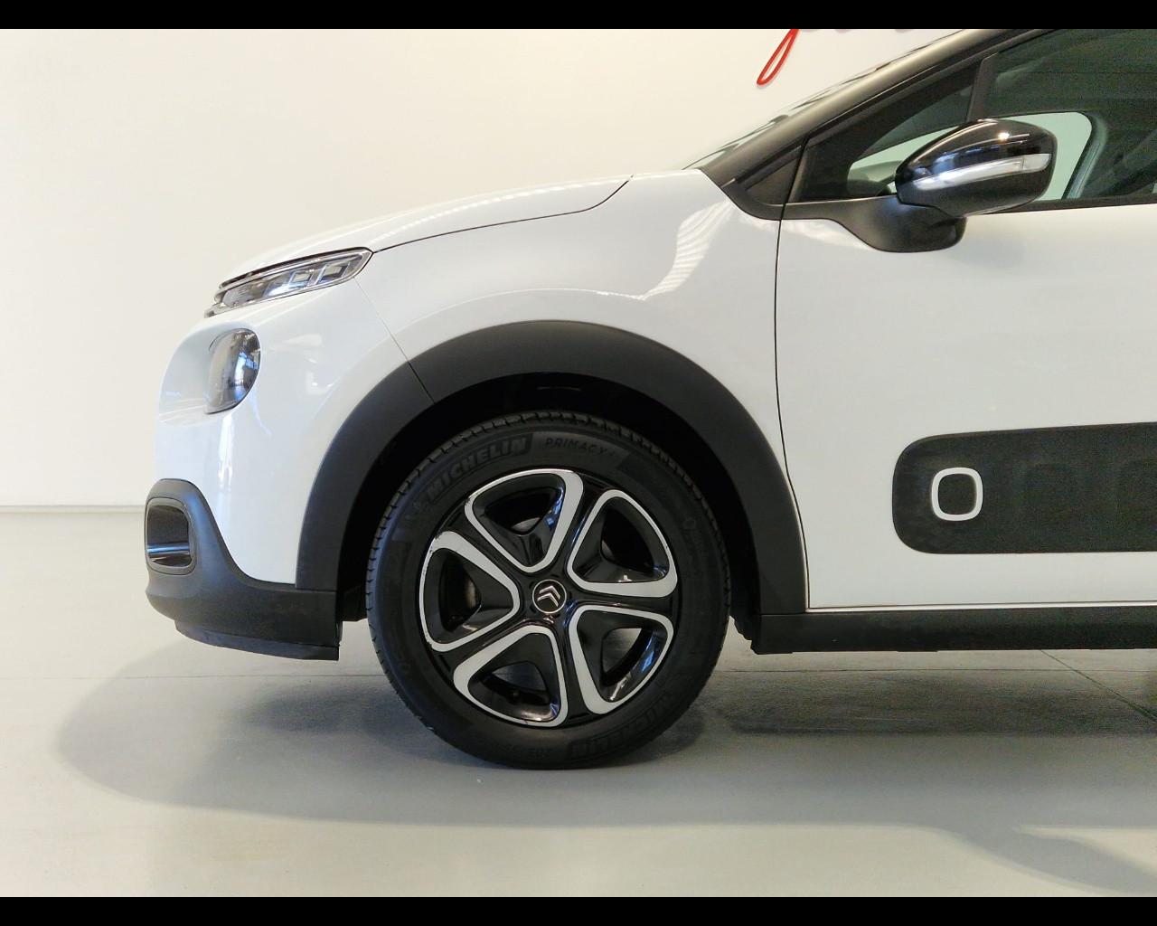 CITROEN C3 III 2017 - C3 1.2 puretech Shine 82cv