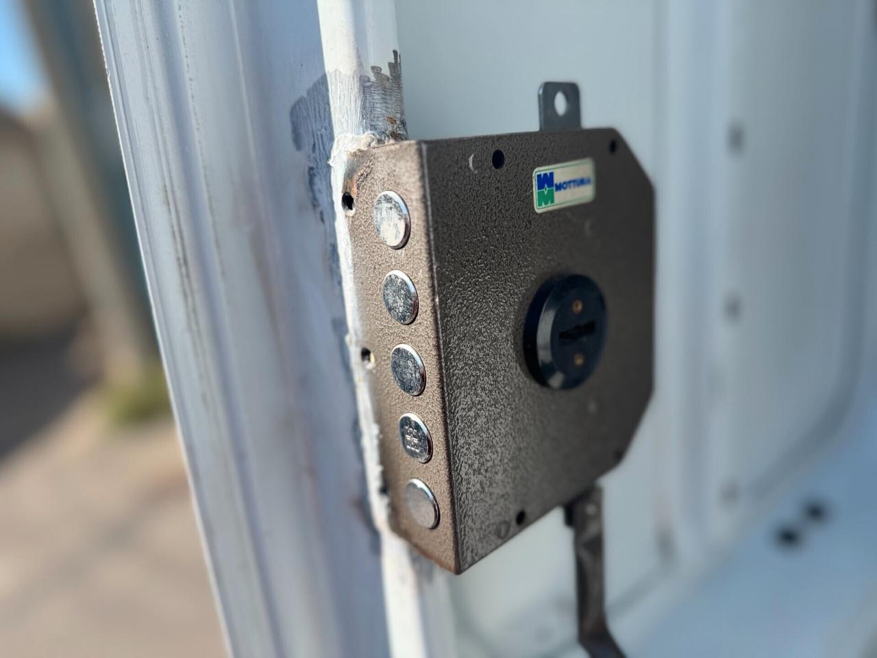 RENAULT TRAFIC T29 TETTO ALTO