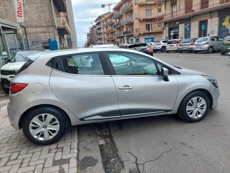 Renault Clio dCi 8V 75 CV Start&Stop 5 porte Energy Duel2