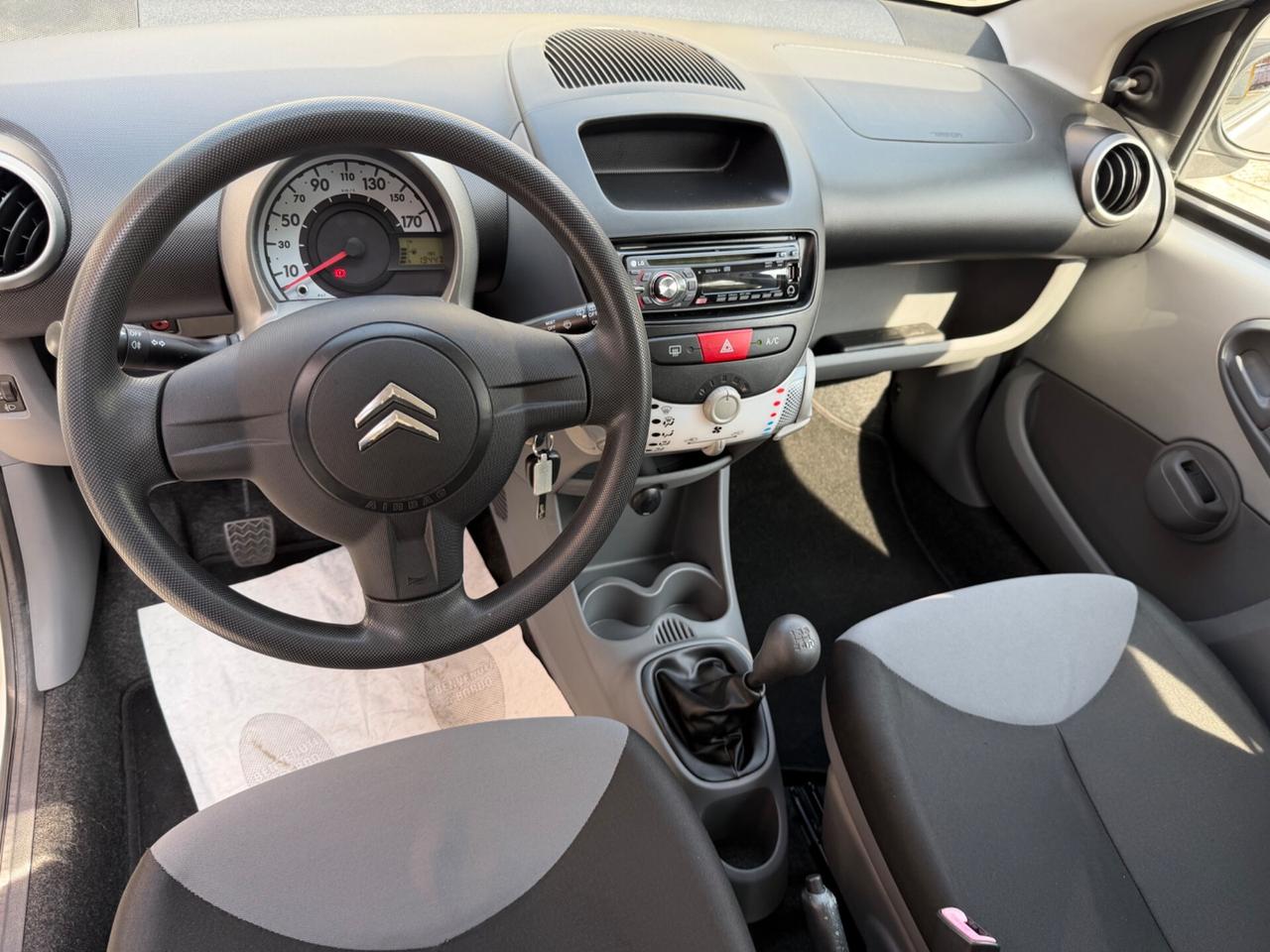 CITROEN C1. 1.0 NEOPATENTATI KM 19. MILA !!!