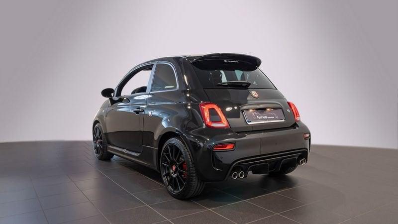 Abarth 695 1.4 t-jet Turismo 180cv