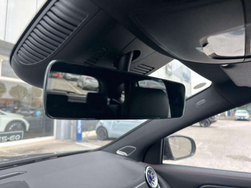 Mercedes-Benz GLA 45 S AMG 4Matic Premium Plus