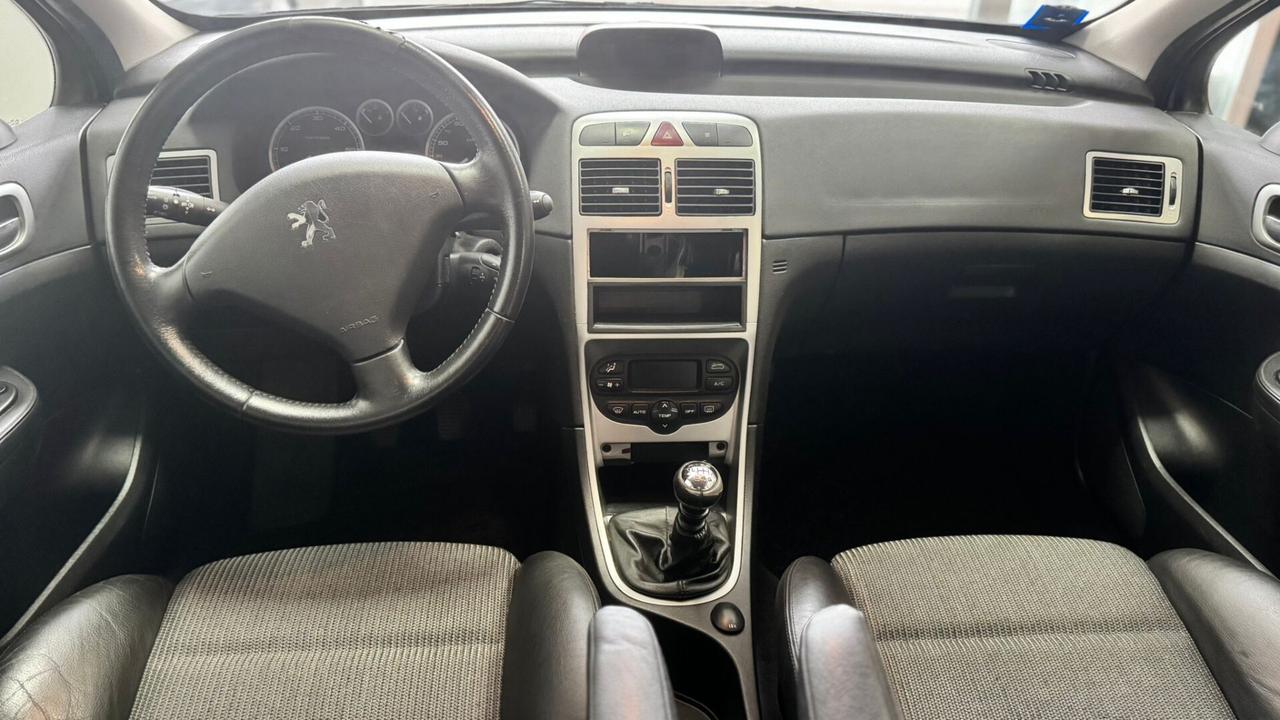 Peugeot 307 2.0 HDi FAP 5p. XS