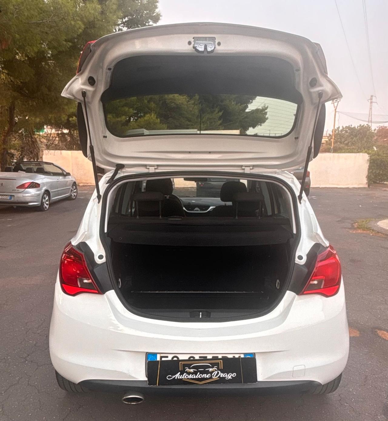 Opel Corsa 1.2 5 porte b-Color
