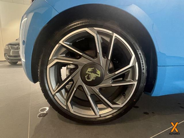 ABARTH 500e Turismo