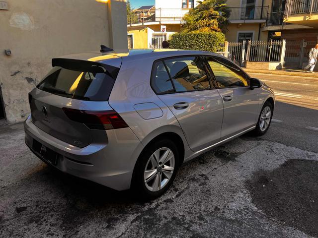 VOLKSWAGEN Golf 1.0 eTSI EVO DSG Life