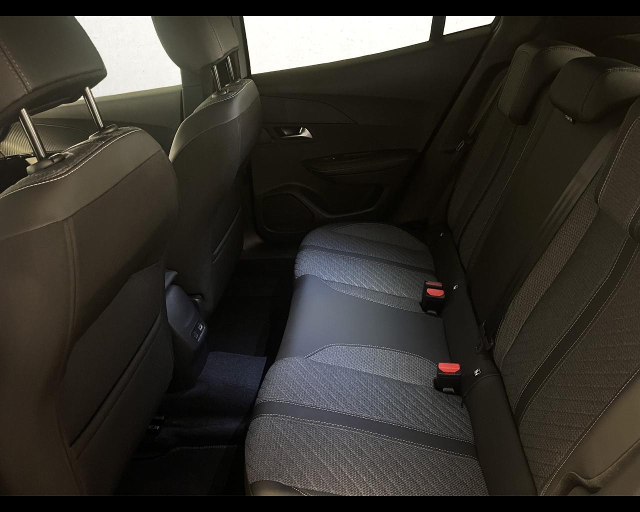 PEUGEOT 2008 Allure PureTech 100 S&S