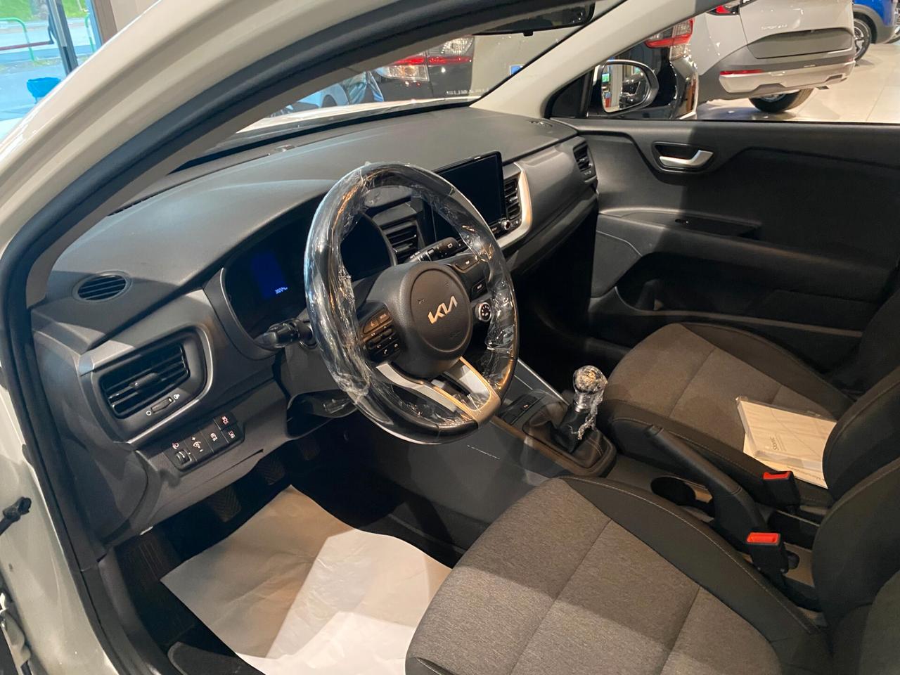 Kia Stonic 1.2 DPI Urban NEOPATENTATI