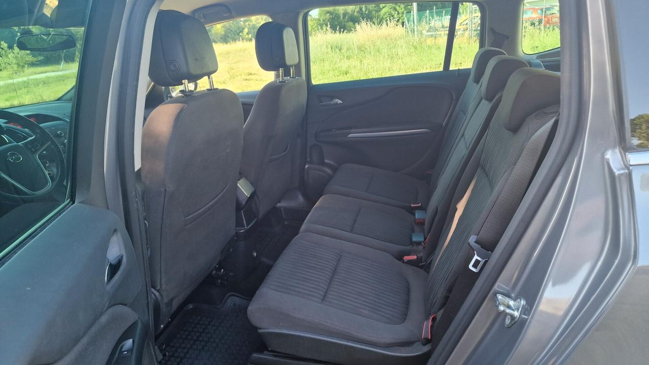 Opel Zafira Tourer 1.4 Turbo GPL 7 POSTI GANCIO
