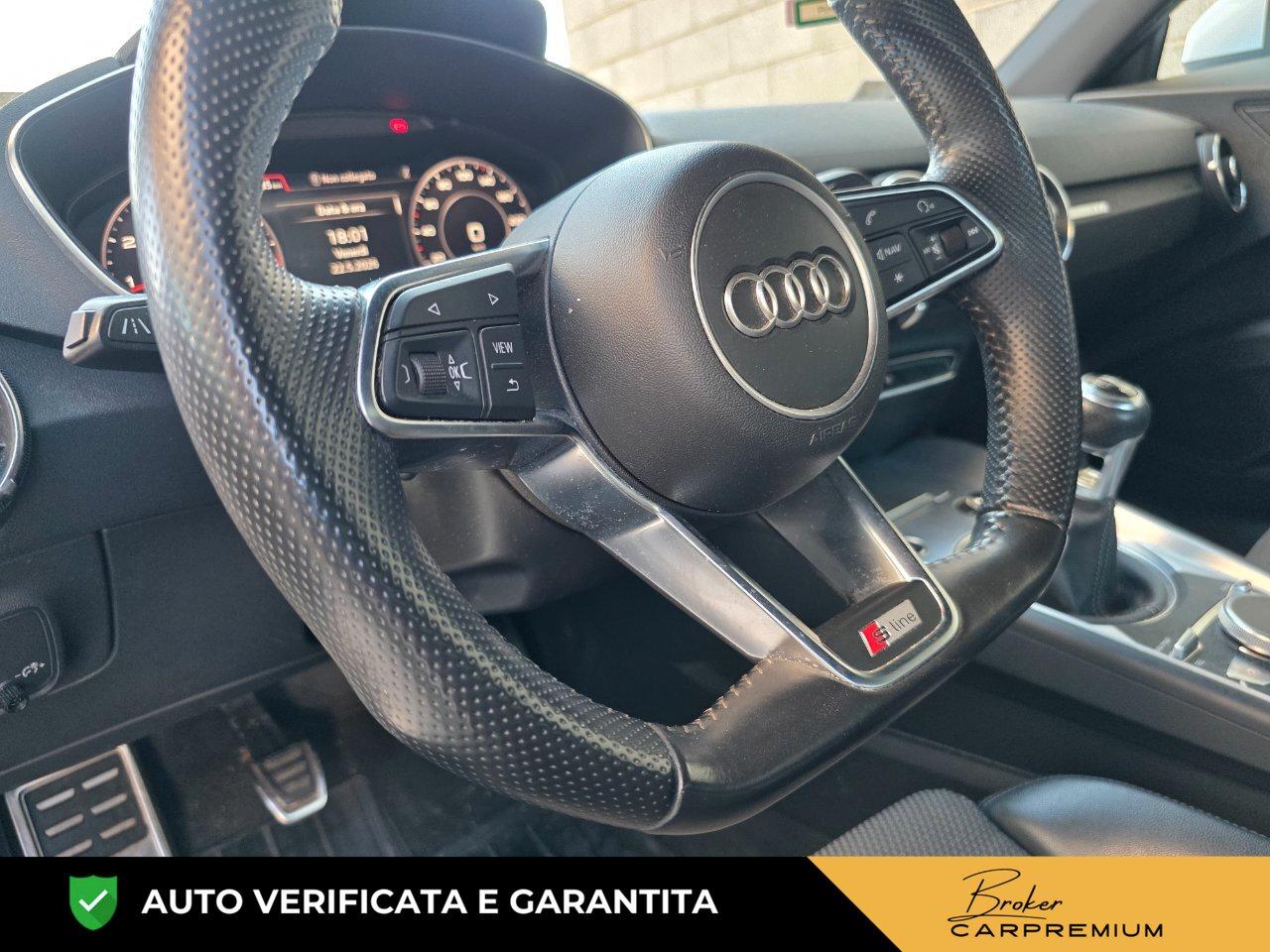Audi TT Coupe 2.0 tfsi S line