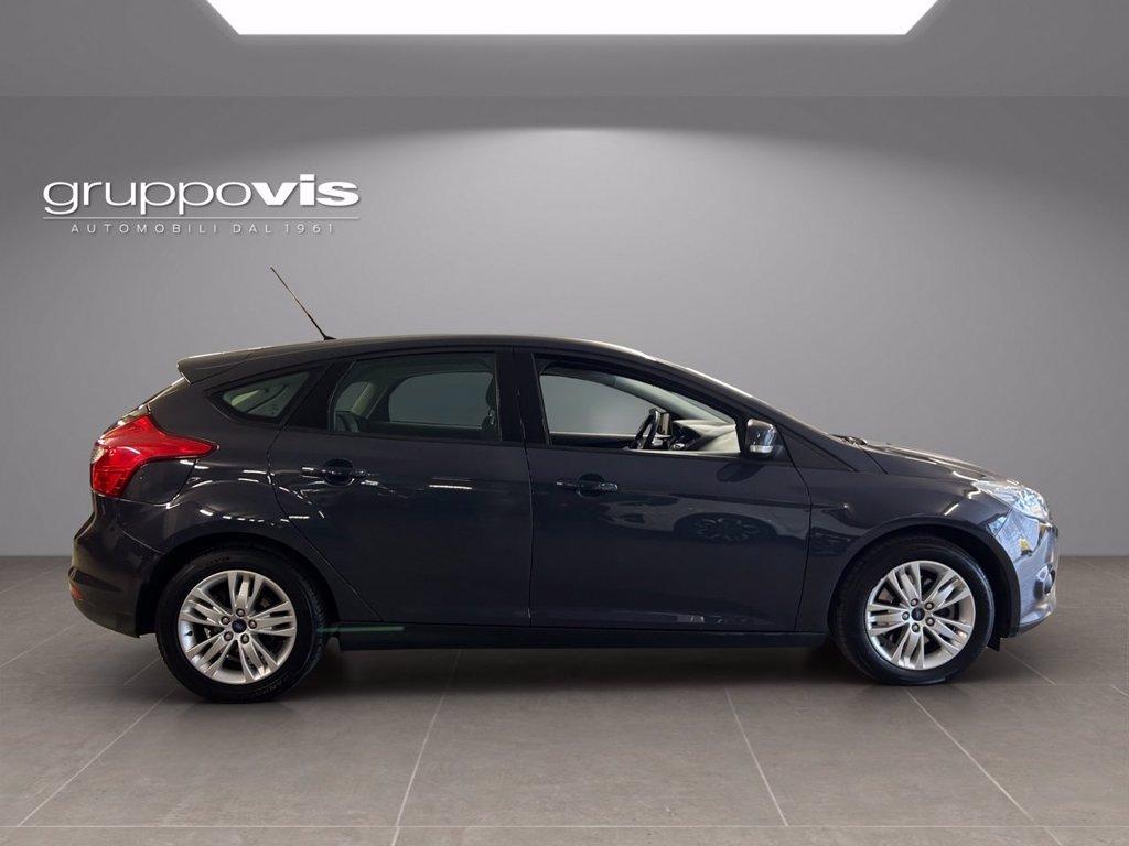 FORD Focus Titanium 5 porte del 2011