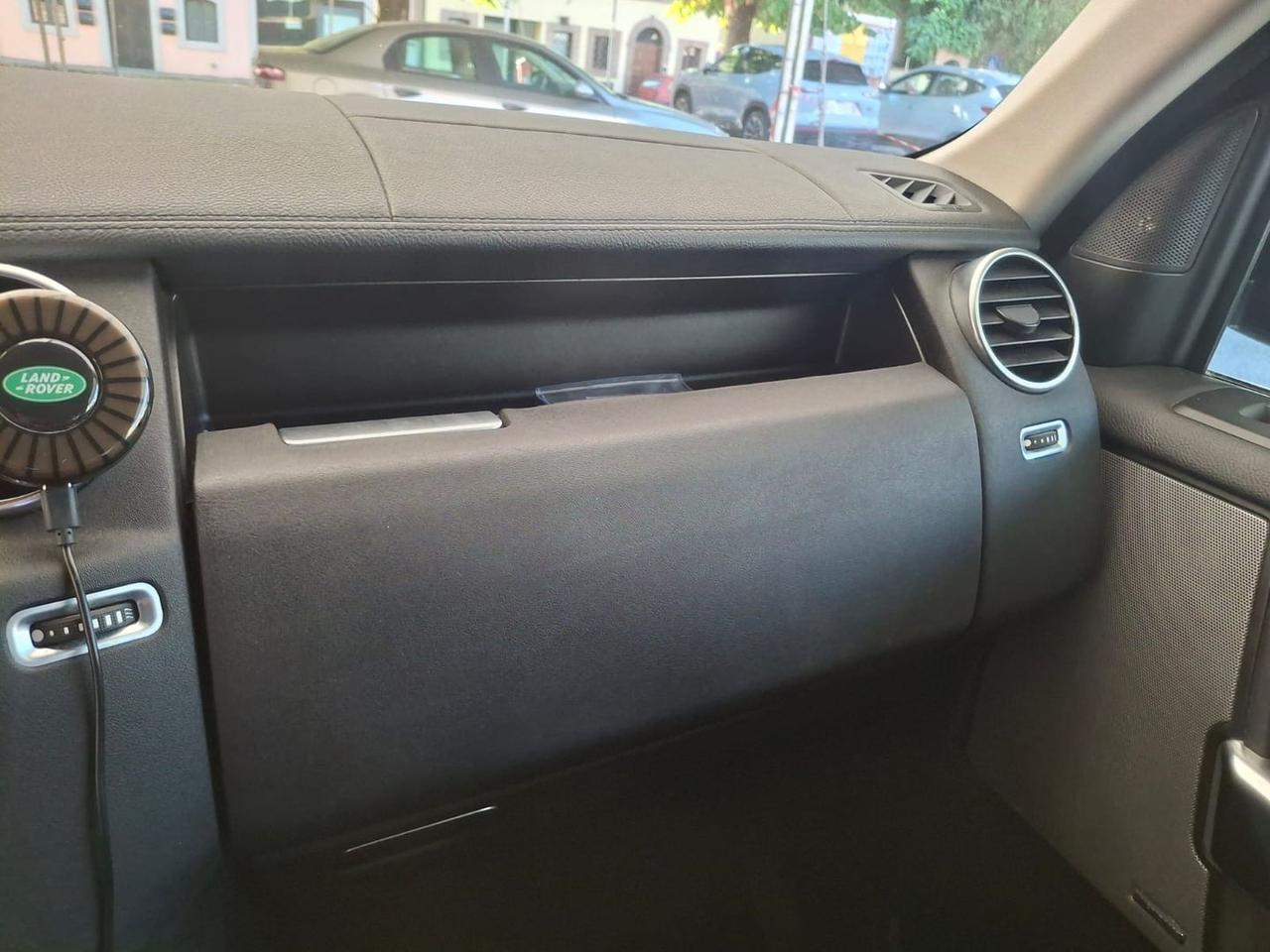 Land Rover Discovery S #50058