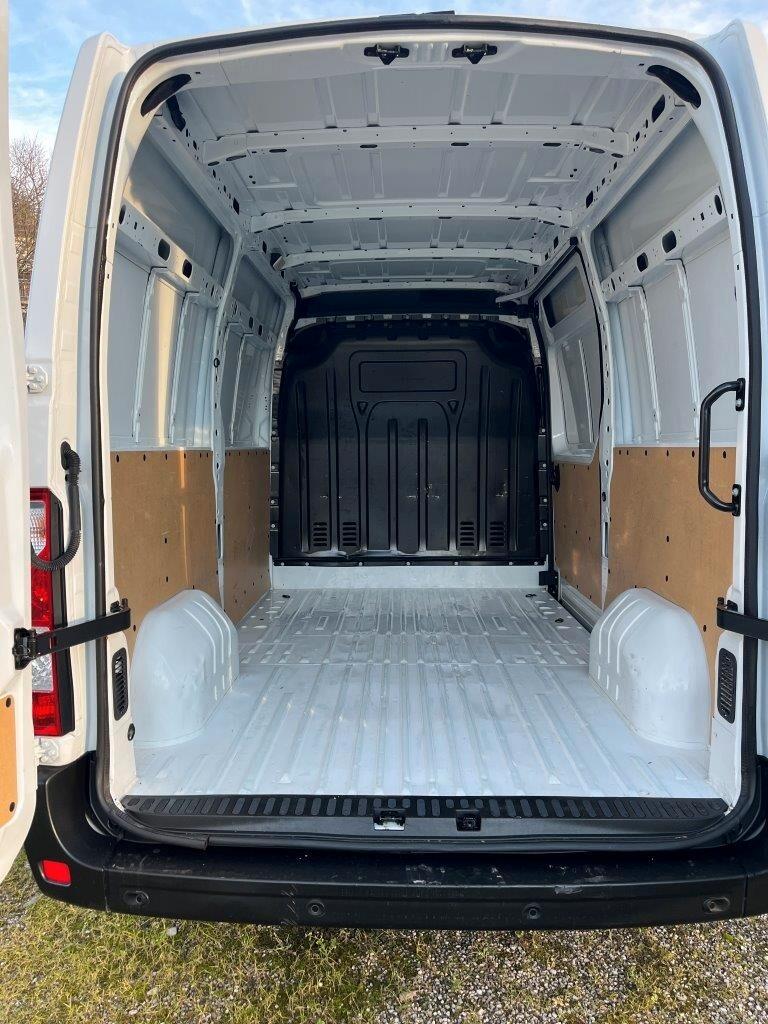 RENAULT MASTER T35 DCI 135 ICE L2 H2