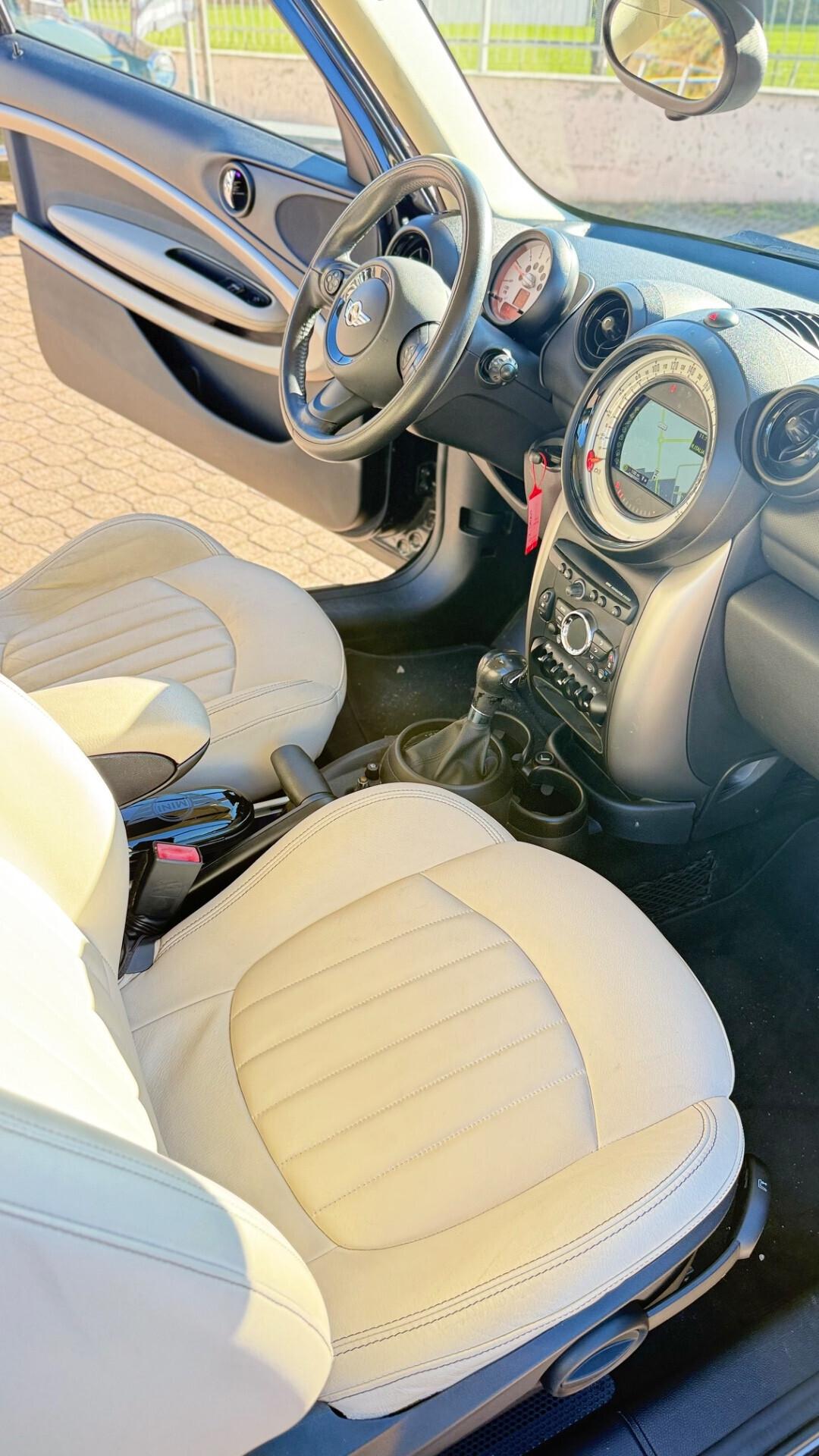 MINI COOPER D PACEMAN MOTORE BMW BELLISSIMA !!