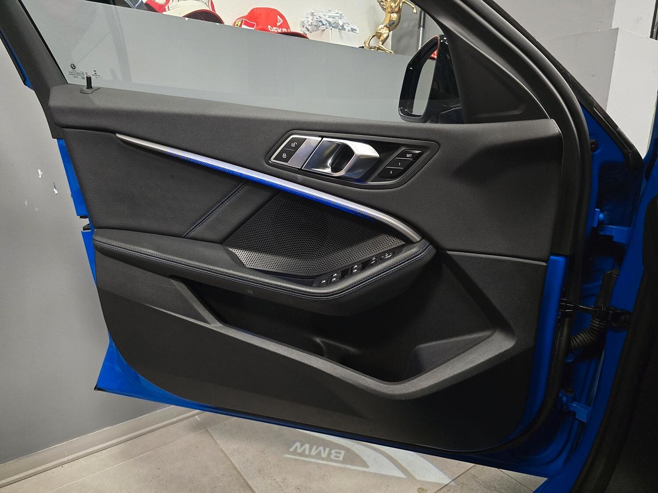 BMW 135 F40 M135i xDrive AKRAPOVIC_ALCANTARA_TETTO_LED BMW