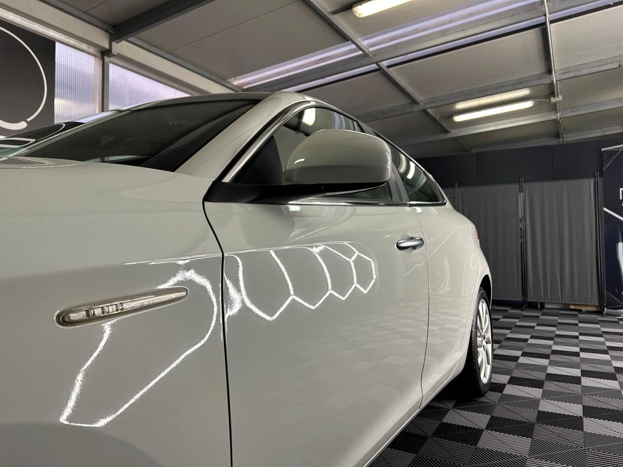 Alfa Romeo Giulietta 1.6 JTDm-2 105 CV Distinctive