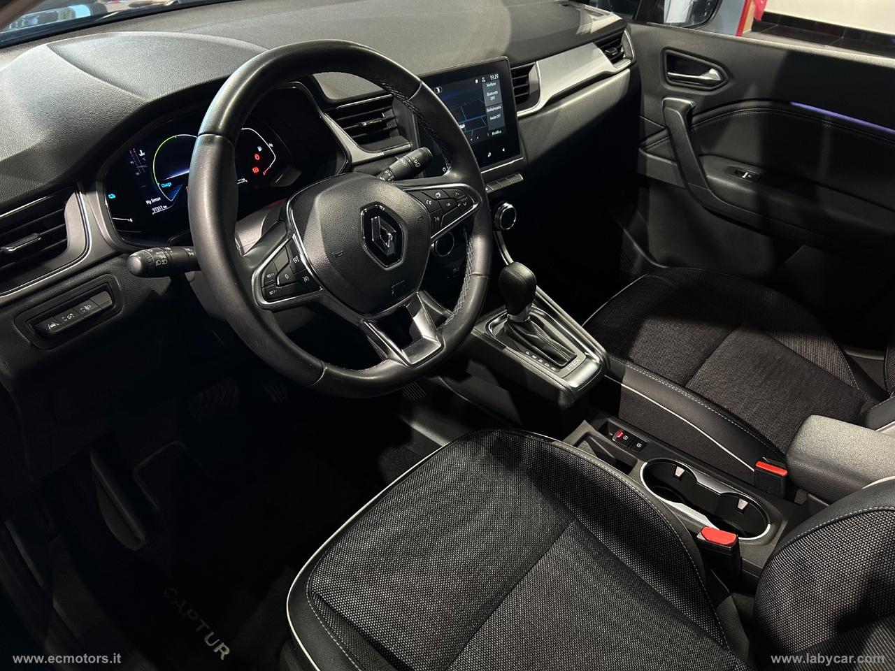 RENAULT Captur Full Hybrid E-Tech 145 CV Techno