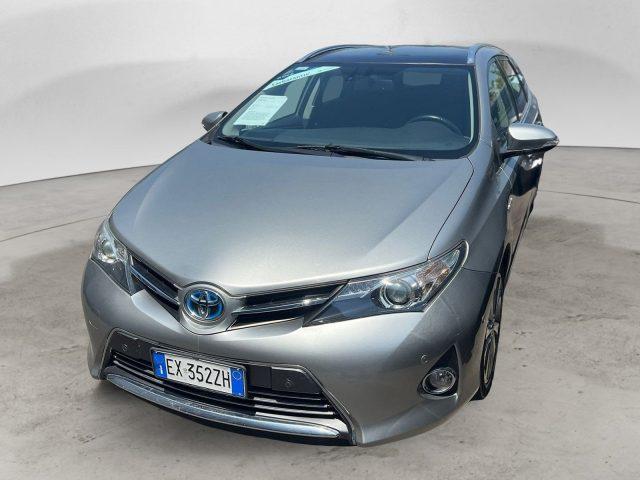 TOYOTA Auris Hybrid Lounge