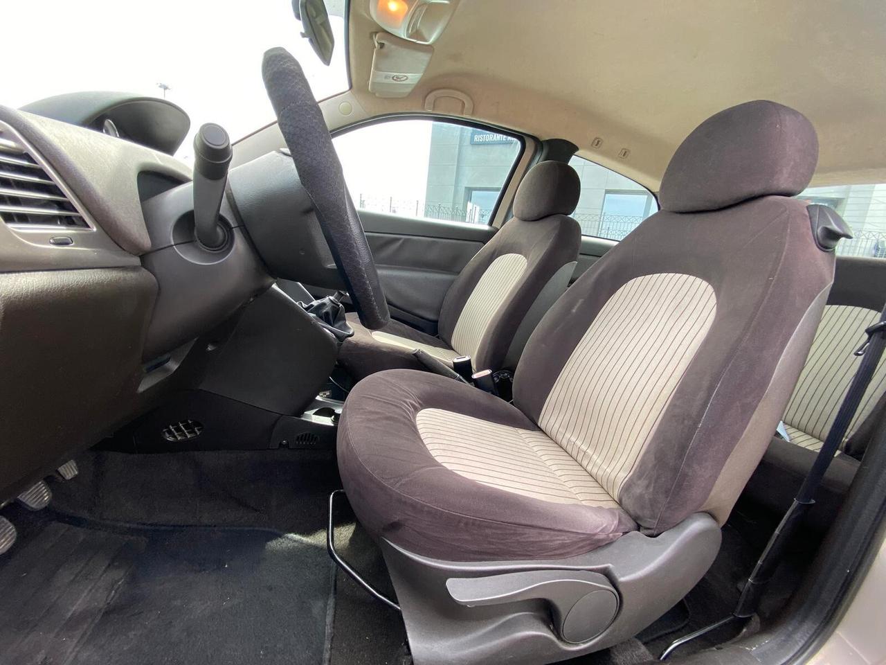 Lancia Ypsilon 1.2 Argento
