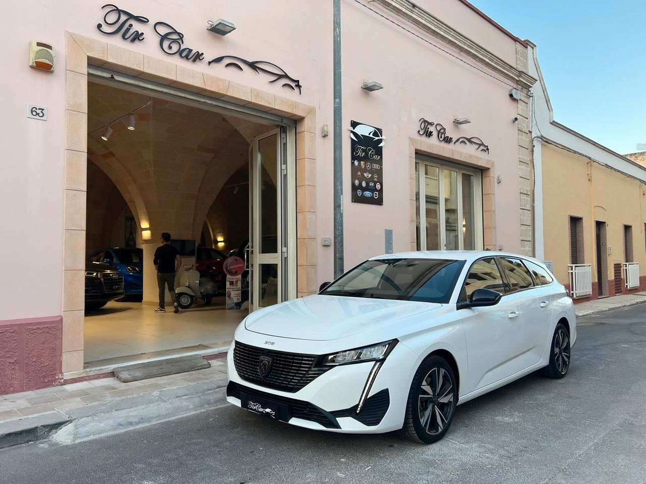 PEUGEOT 308 S.W. ALLURE 1.5 EAT8 130CV PELLE NAVI CAM LED ANNO 2023