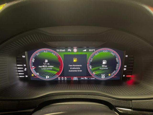 SKODA Karoq 2.0 TDI SCR DSG SportLine