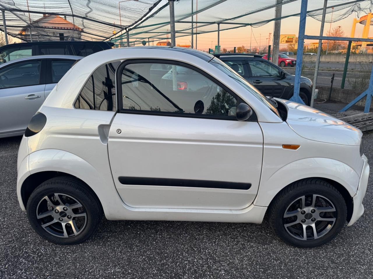 Microcar Due Dué 6 Young D&L