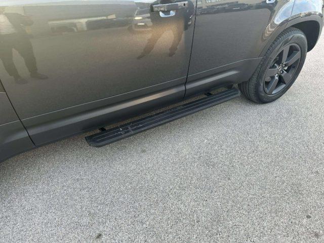 LAND ROVER Defender 110 3.0D I6 200 CV AWD Auto SE