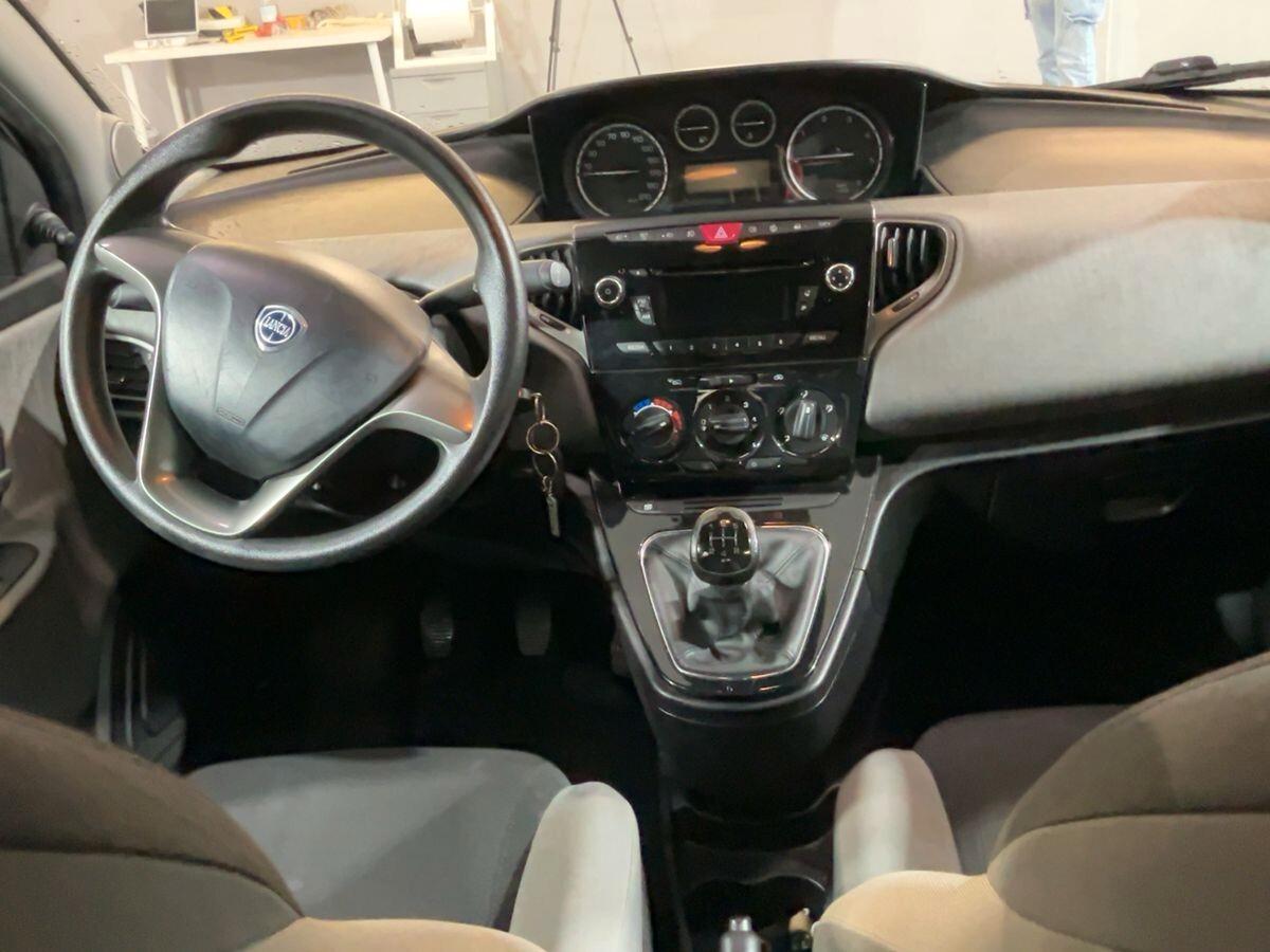 Lancia Ypsilon 1.3 MJT 16V 95 CV 5 porte S&S Gold