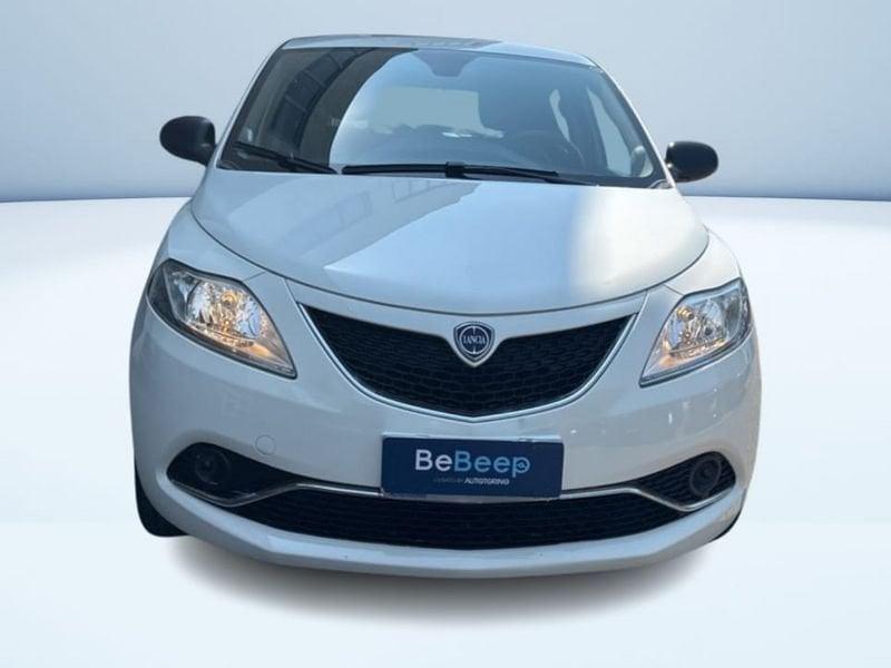Lancia Ypsilon 1.2 SILVER 69CV