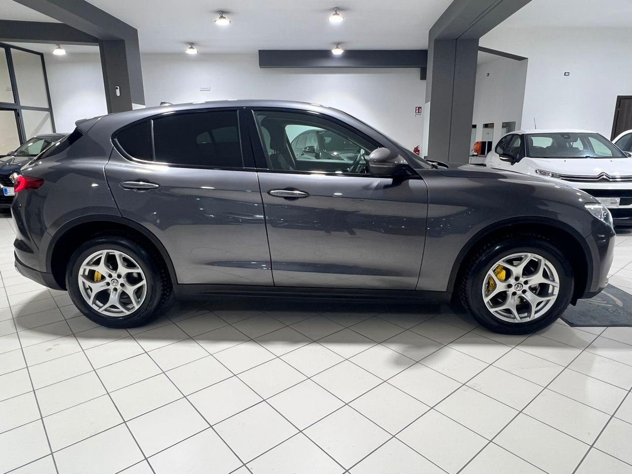 Alfa Romeo Stelvio 2.2 Turbodiesel 190 CV AT8 Q4 Executive