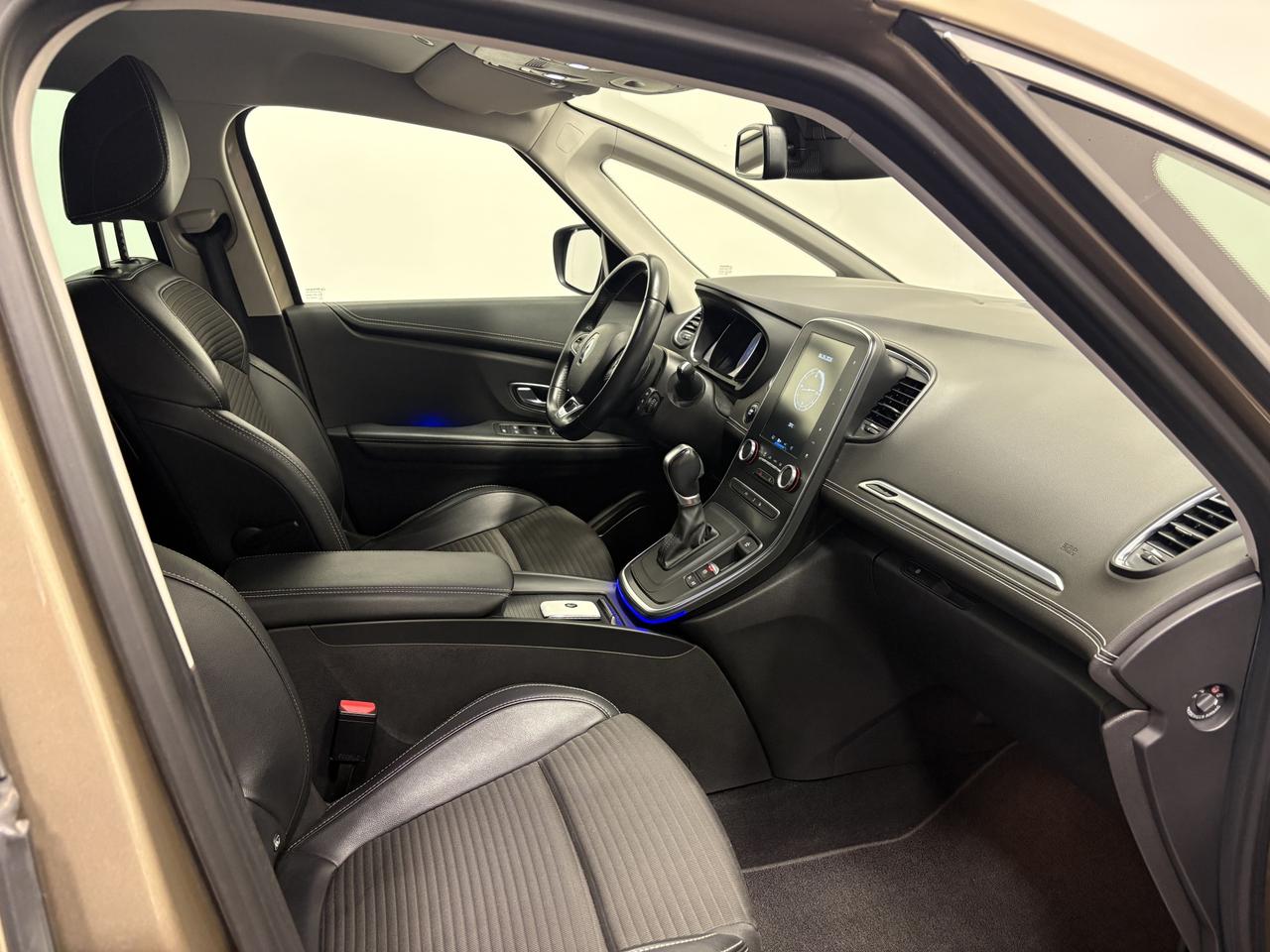 RENAULT SCENIC 1.5 DCI EDC ENERGY INTENS