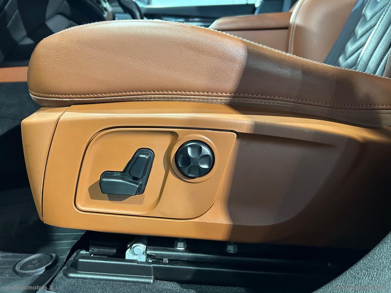 MASERATI Levante V6 Diesel AWD Granlusso