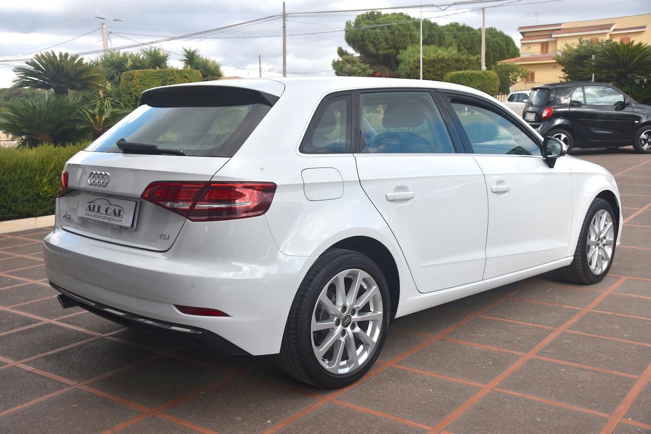 Audi A3 SPB 1.6 TDI 116cv Design