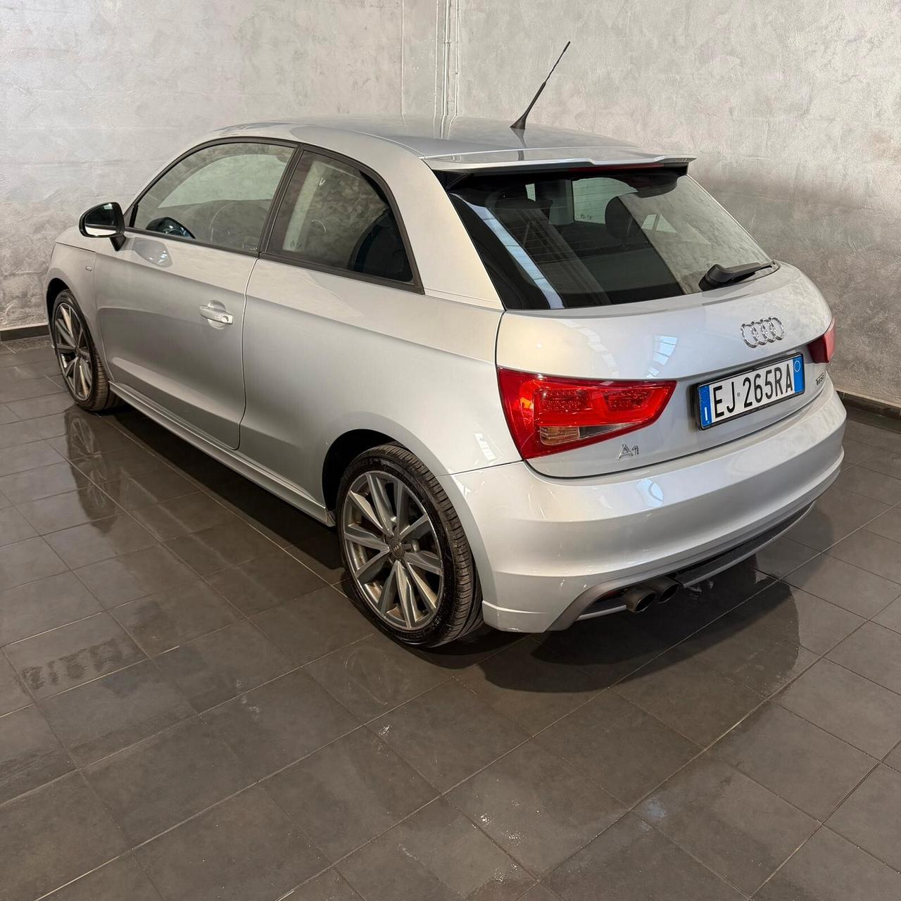 Audi A1 1.4 TFSI S-LINE