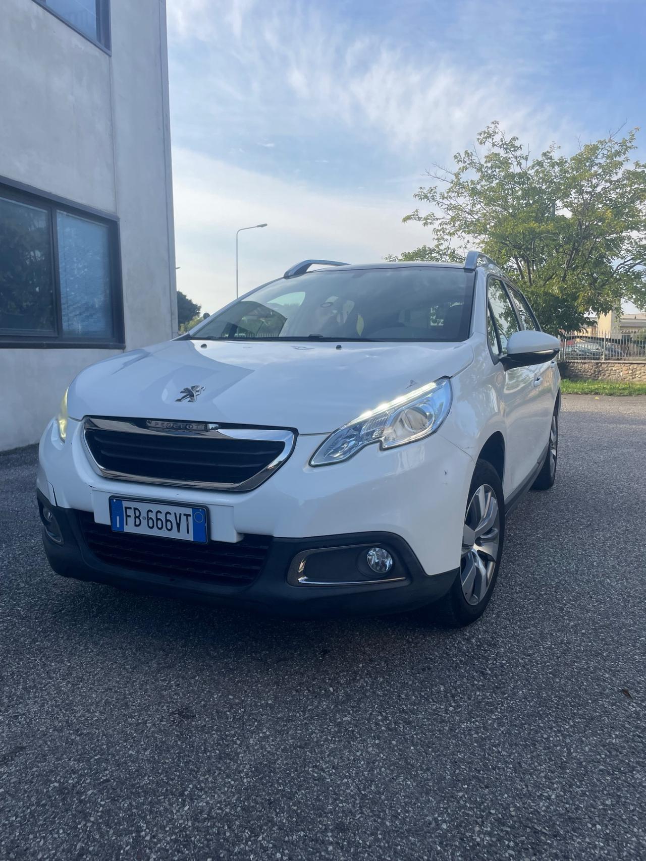 Peugeot 2008 PureTech 82 Active