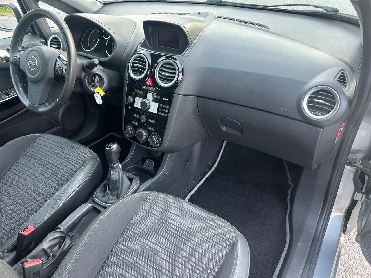 Opel Corsa 1.2 5 porte Sport*Neo patentati *