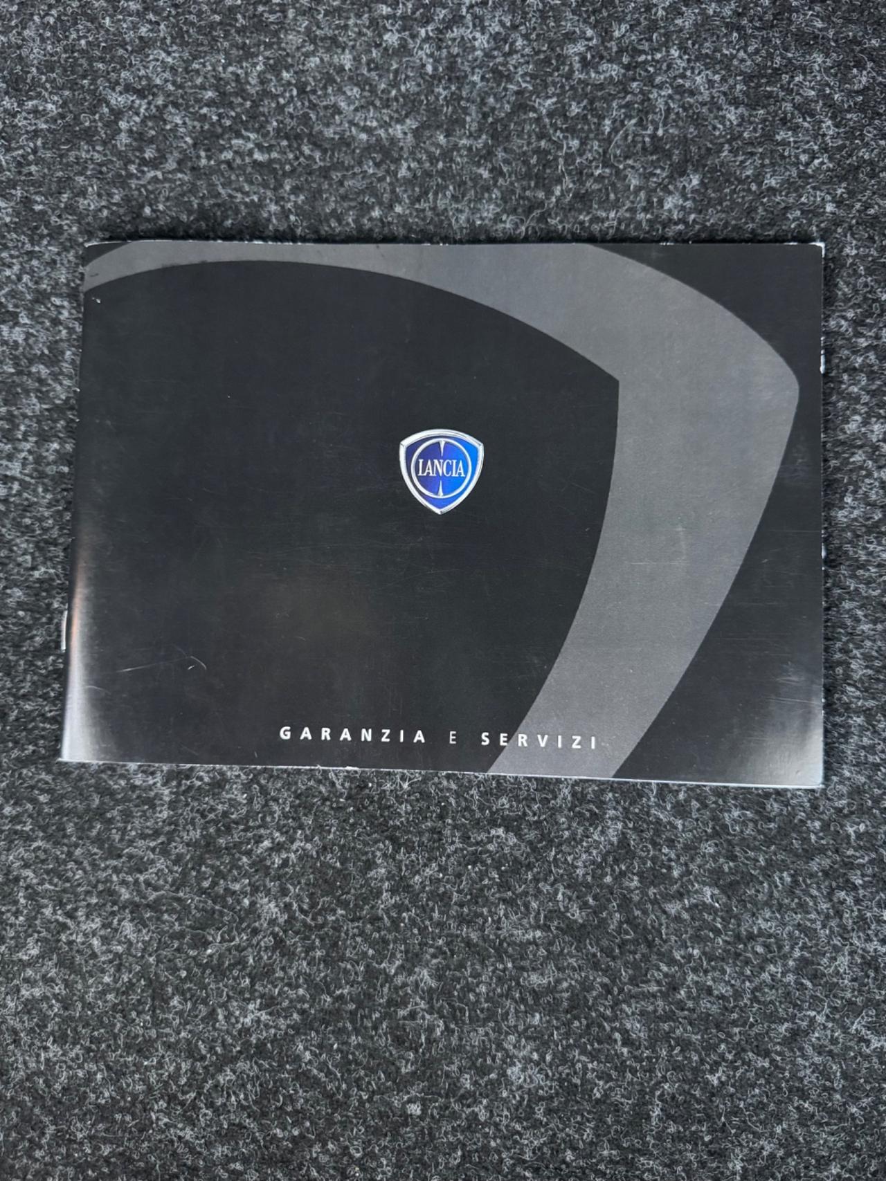 Lancia Ypsilon 1.0 hybrid SOLO 23.000 KM CERTIFICATI
