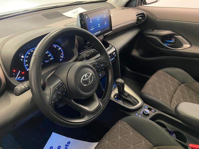 Toyota Yaris Cross 1.5H (116 CV) E-CVT Lounge AWD-i