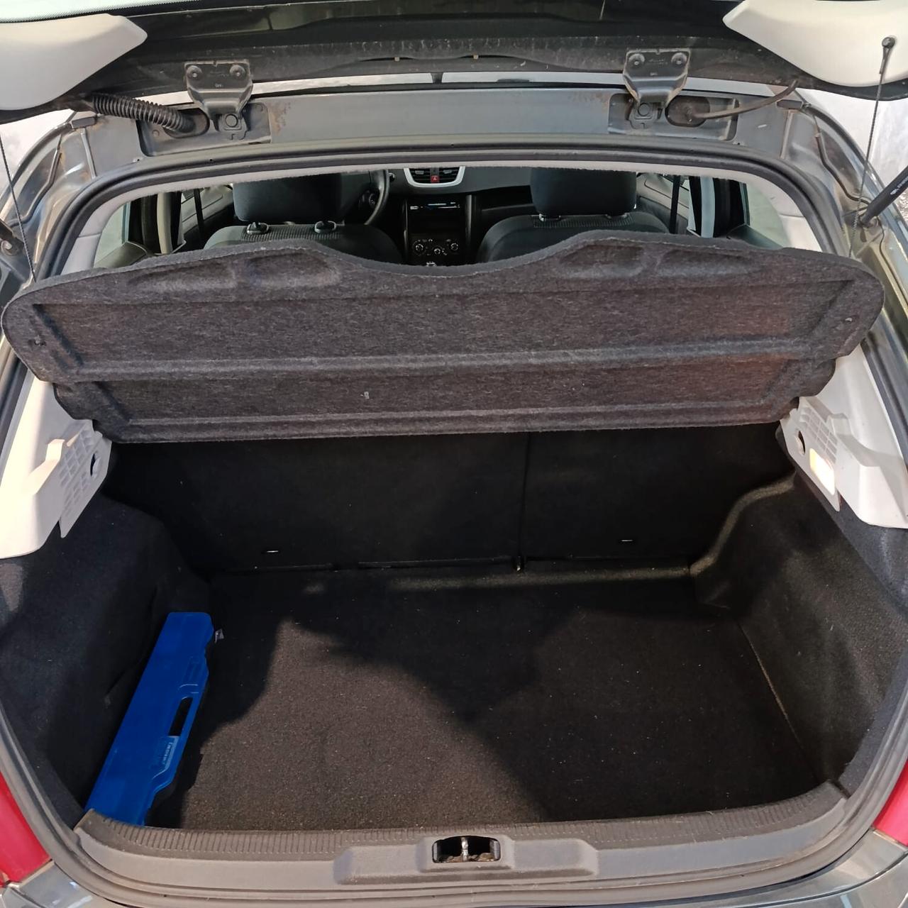 Peugeot 207 1.4 VTi 95CV 5p. XS