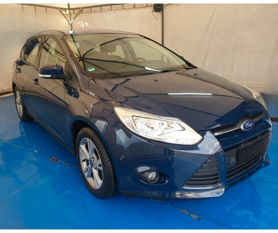 Ford Focus 1.0 EcoBoost Champions 100 cv